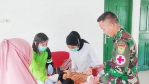 Satgas Pamtas Yonif Raider 142/KJ Bersinergi Gelar Posyandu Di Wilayah Tolikara