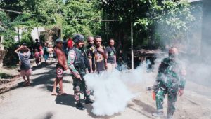 Satgas Yonif 143/TWEJ Cegah Penyebaran Malaria Di Pedalaman Papua